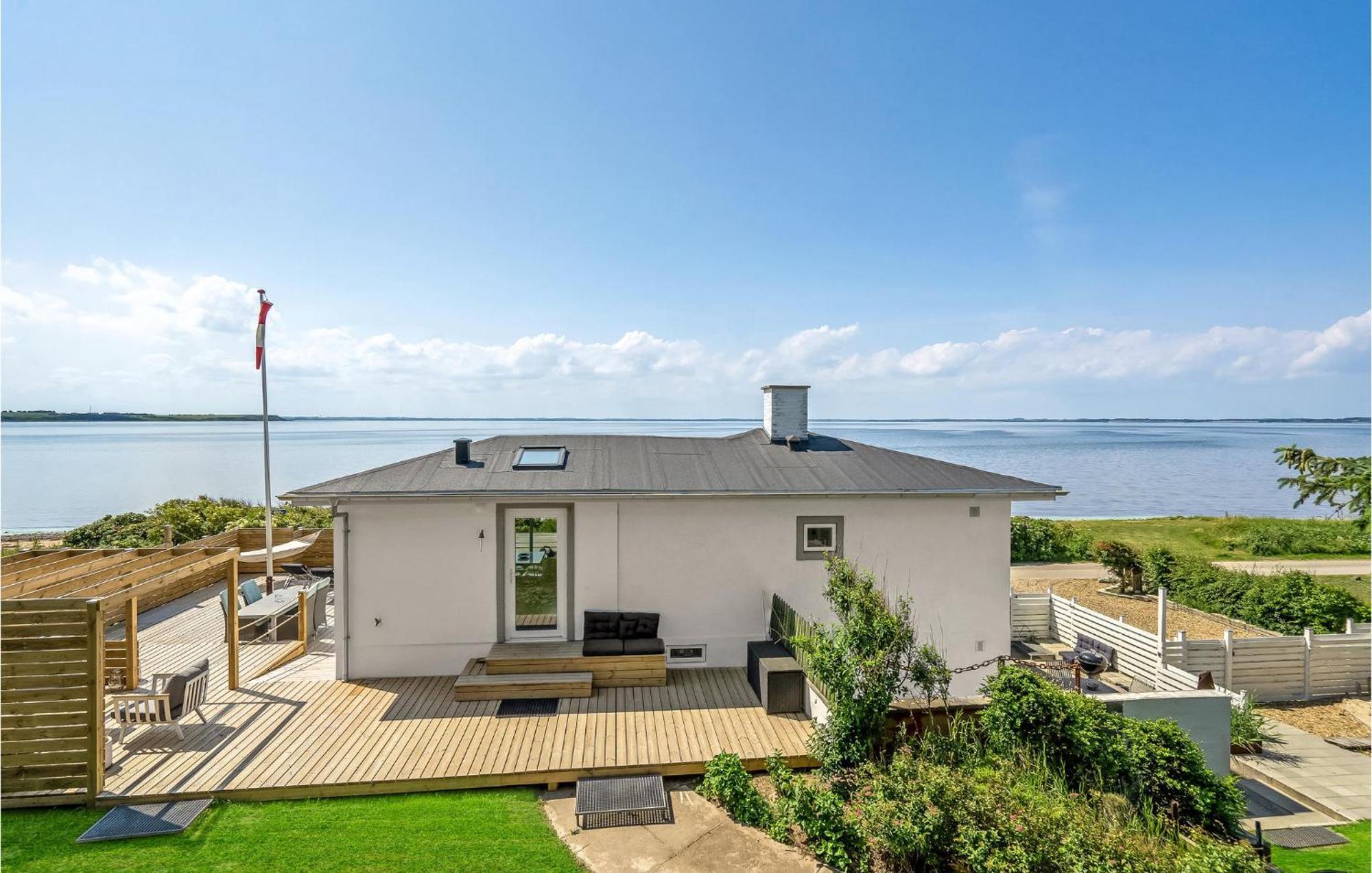 Lovely Home In Spottrup With Wifi Lihme Экстерьер фото